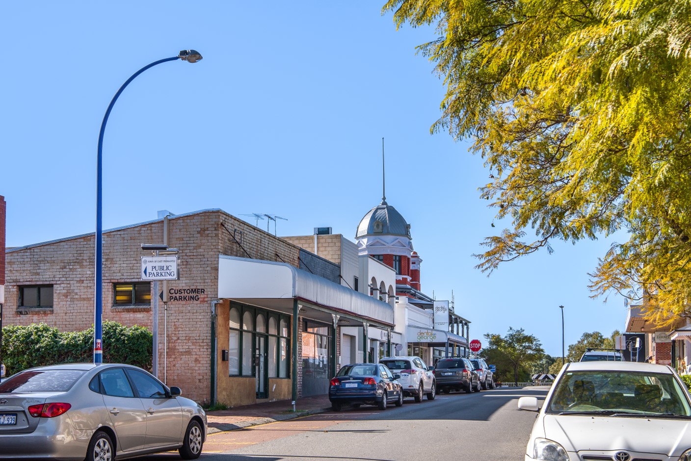 Auction - 128 and 128A George Street, East Fremantle 