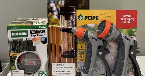 Tell us your waterwise tip for a chance to win one of 5 waterwise garden